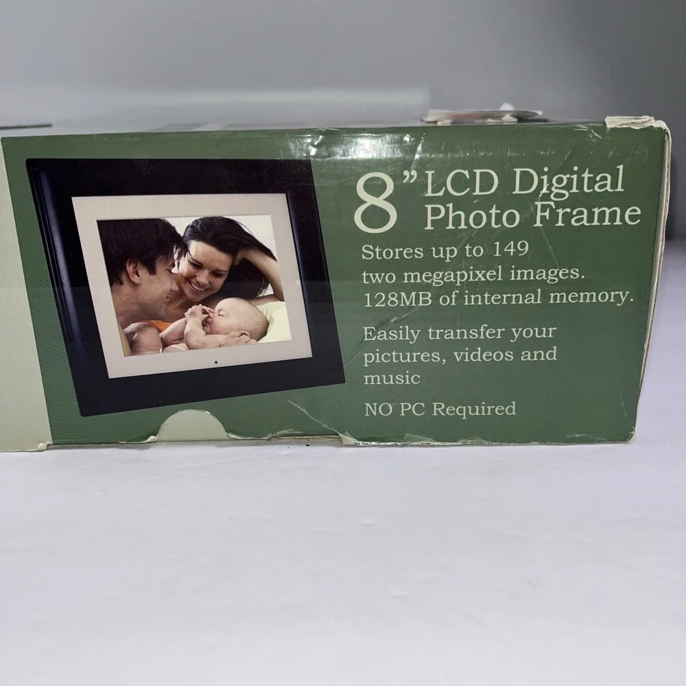 Pandigital 8 inch LCD Digital Photo Frame